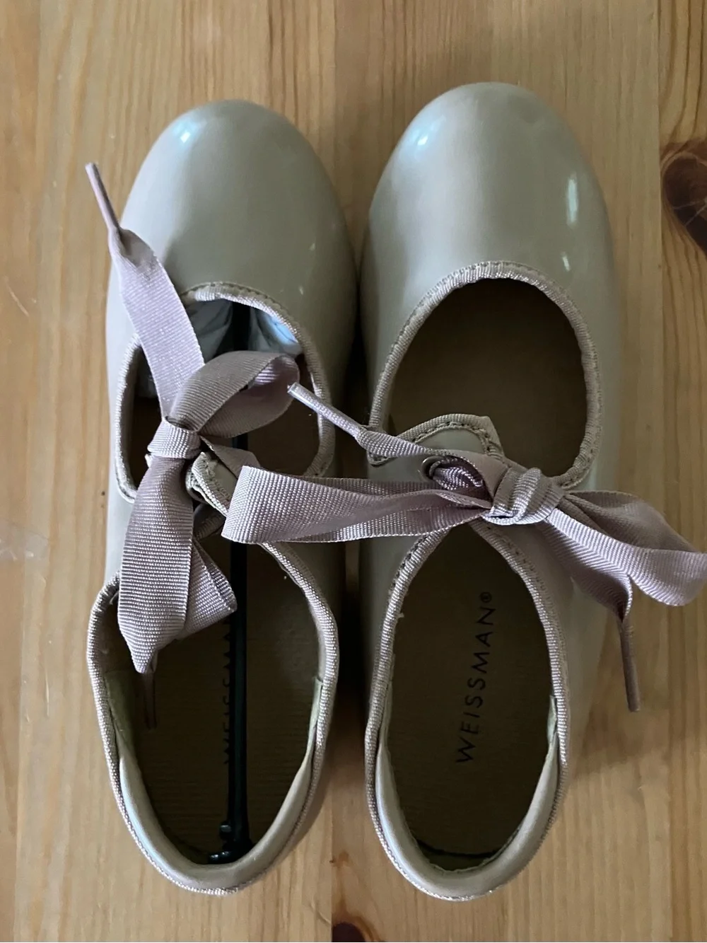 NWOT Weissman Ribbonette Girls Patent Mary Jane Tap Shoes W600 Nude Size Youth 1